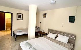 Legacy Lux By The Airport & Beach